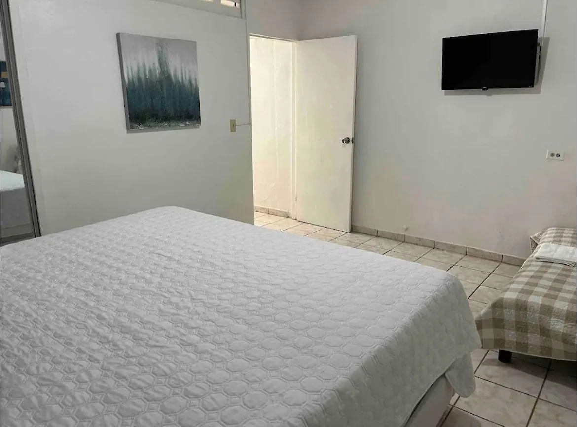 Shalex House 4 Apartman Loiza 0*,  Puerto Rico